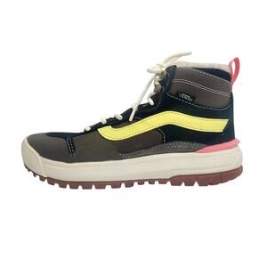 VANS Ultrarange Water Repellent Shoe Sherpa Lined Bootie Men's 3.5 Women's 5